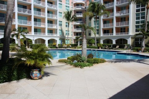 Copropriété à vendre à Lantana, Floride: 2 chambres, 117.52 m2 № 1038218 - photo 15