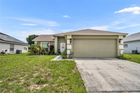 Villa ou maison à vendre à Davenport, Floride: 3 chambres, 102.94 m2 № 1335334 - photo 1