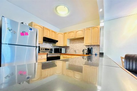 Condominio en venta en Pompano Beach, Florida, 1 dormitorio, 62.99 m2 № 1077854 - foto 25