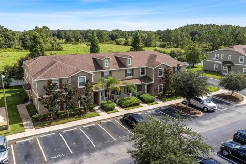 Touwnhouse à vendre à Wesley Chapel, Floride: 3 chambres, 144.83 m2 № 1285855 - photo 5