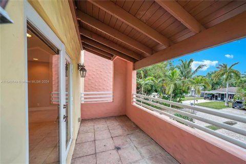 Townhouse in Fort Lauderdale, Florida 4 bedrooms, 260.22 sq.m. № 1044935 - photo 19