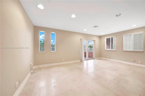 Townhouse in Fort Lauderdale, Florida 4 bedrooms, 260.22 sq.m. № 1044935 - photo 16
