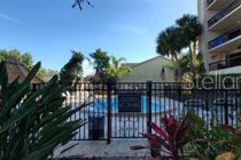 Condominio en alquiler en Tarpon Springs, Florida, 2 dormitorios, 78.97 m2 № 1387218 - foto 23