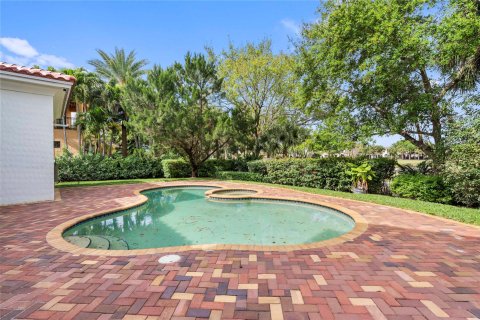 Villa ou maison à vendre à Parkland, Floride: 5 chambres, 399.39 m2 № 1050211 - photo 21