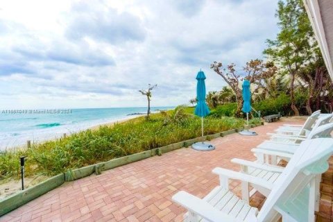 Casa en alquiler en Ocean Ridge, Florida, 3 dormitorios, 228.91 m2 № 1358899 - foto 29