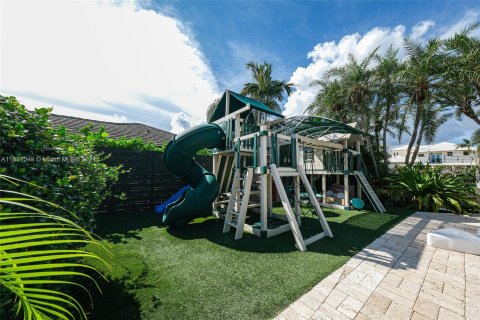 Villa ou maison à louer à Ocean Ridge, Floride: 3 chambres, 228.91 m2 № 1358899 - photo 18