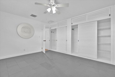 Condo in Fort Lauderdale, Florida, 1 bedroom  № 1070398 - photo 6