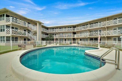 Condo in Fort Lauderdale, Florida, 1 bedroom  № 1070398 - photo 3