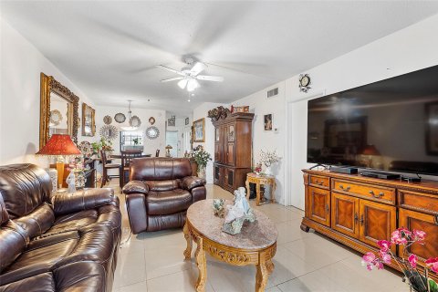 Copropriété à vendre à Lighthouse Point, Floride: 2 chambres, 85.47 m2 № 1059065 - photo 10