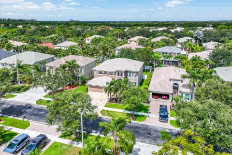 House in Lake Worth, Florida 4 bedrooms, 324.88 sq.m. № 1210578 - photo 17