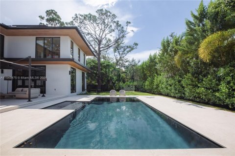 Casa en venta en South Miami, Florida, 6 dormitorios, 636.1 m2 № 1060524 - foto 21