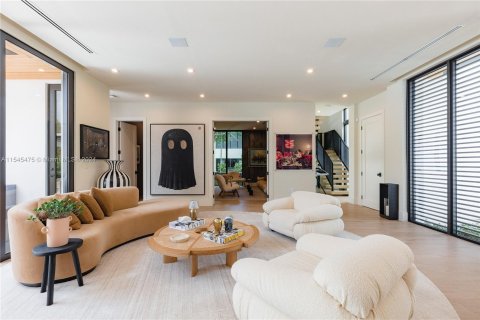 Villa ou maison à vendre à South Miami, Floride: 6 chambres, 636.1 m2 № 1060524 - photo 4