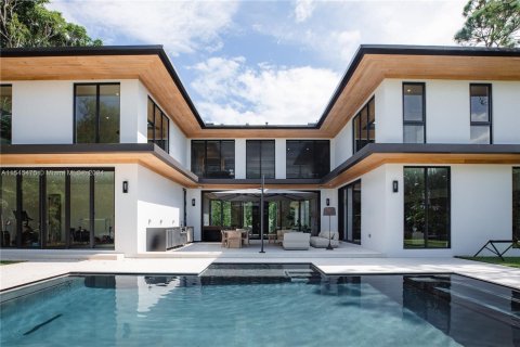 Villa ou maison à vendre à South Miami, Floride: 6 chambres, 636.1 m2 № 1060524 - photo 2