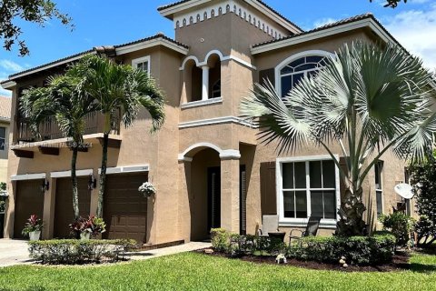 Villa ou maison à vendre à Cooper City, Floride: 6 chambres, 384.8 m2 № 1039919 - photo 2