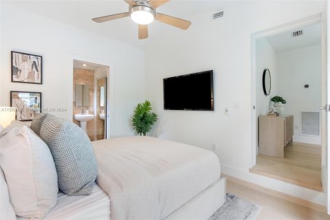 Casa en venta en Miami Shores, Florida, 3 dormitorios, 118.54 m2 № 1060979 - foto 15