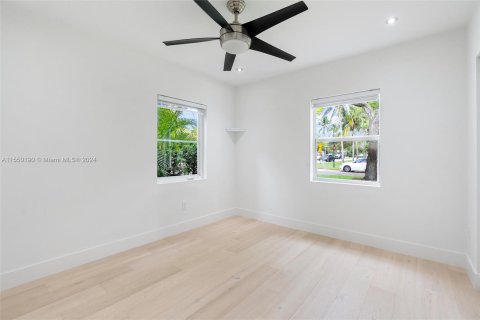 Casa en venta en Miami Shores, Florida, 3 dormitorios, 118.54 m2 № 1060979 - foto 21