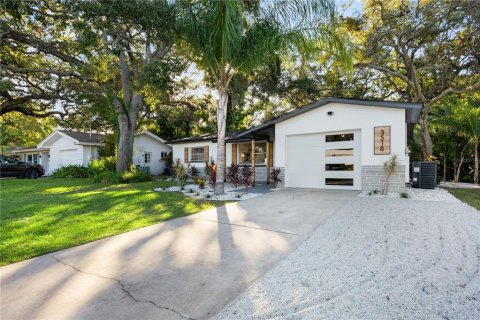 Villa ou maison à vendre à Largo, Floride: 2 chambres, 97.08 m2 № 1347375 - photo 2