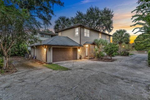 Villa ou maison à vendre à Orlando, Floride: 4 chambres, 211.26 m2 № 1018355 - photo 13