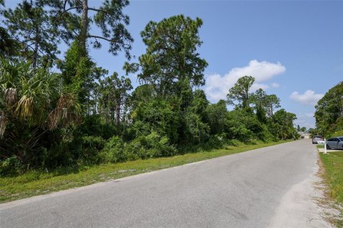 Land in North Port, Florida № 1356291 - photo 2