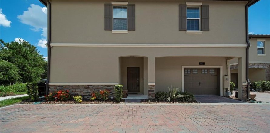 Townhouse in Davenport, Florida 3 bedrooms, 150.32 sq.m. № 1356290