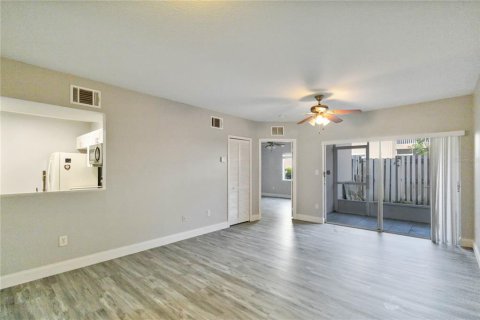 Copropriété à vendre à Orlando, Floride: 3 chambres, 111.48 m2 № 1254127 - photo 9