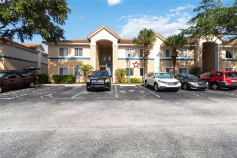 Copropriété à vendre à Orlando, Floride: 3 chambres, 111.48 m2 № 1254127 - photo 2