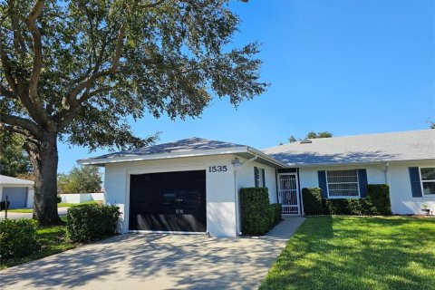 Casa en venta en Winter Haven, Florida, 2 dormitorios, 113.34 m2 № 1400808 - foto 1