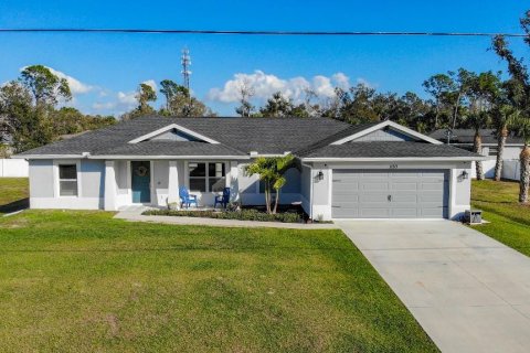 House in North Port, Florida 3 bedrooms, 157.19 sq.m. № 1053497 - photo 2