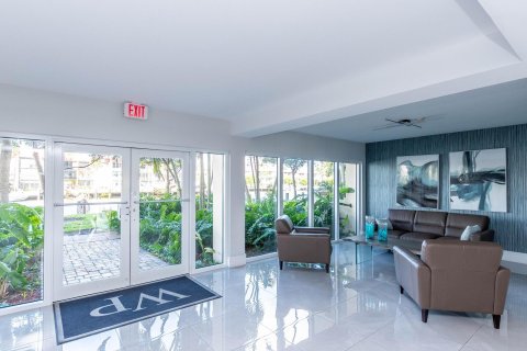 Copropriété à vendre à Pompano Beach, Floride: 1 chambre, 75.72 m2 № 1059022 - photo 5