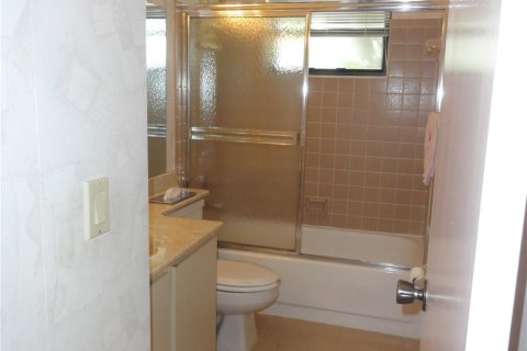 House in Coconut Creek, Florida 2 bedrooms, 157.56 sq.m. № 1059020 - photo 25