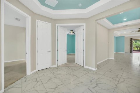 Villa ou maison à vendre à Kissimmee, Floride: 3 chambres, 217.95 m2 № 1346529 - photo 4