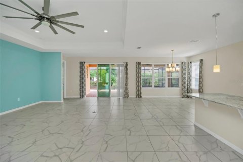 Villa ou maison à vendre à Kissimmee, Floride: 3 chambres, 217.95 m2 № 1346529 - photo 6