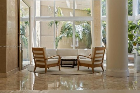 Condo in Miami, Florida, 1 bedroom  № 1345505 - photo 27