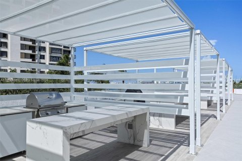 Condominio en alquiler en Miami, Florida, 1 dormitorio, 68.28 m2 № 1345505 - foto 23