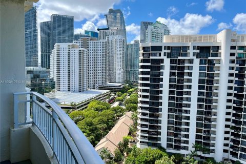 Condominio en alquiler en Miami, Florida, 1 dormitorio, 68.28 m2 № 1345505 - foto 2