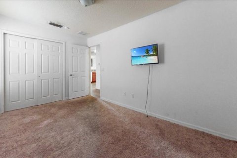 Duplex à vendre à Orlando, Floride: 2 chambres, 86.49 m2 № 1428670 - photo 12