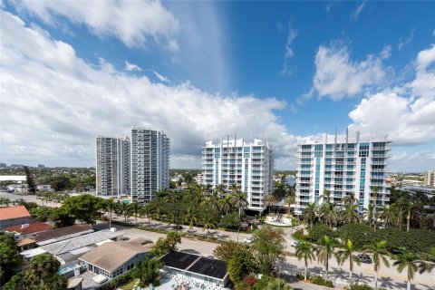 Condominio en venta en Fort Lauderdale, Florida, 1 dormitorio, 71.44 m2 № 1077830 - foto 13