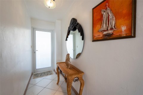 Condo in Fort Lauderdale, Florida, 1 bedroom  № 1077830 - photo 14