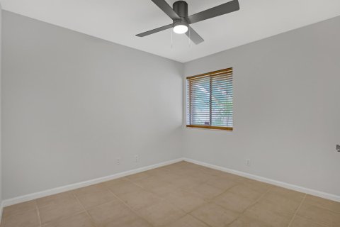 Condominio en venta en Palm Beach Gardens, Florida, 2 dormitorios, 95.22 m2 № 1057040 - foto 14