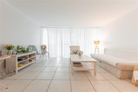 Copropriété à vendre à Aventura, Floride: 1 chambre, 93.37 m2 № 1397749 - photo 4