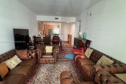 Condominio en venta en Miami, Florida, 1 dormitorio, 79.52 m2 № 1099223 - foto 5