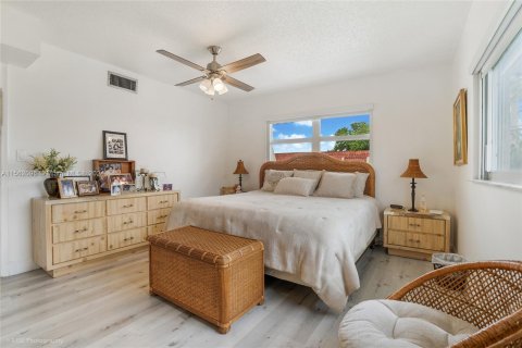 Copropriété à vendre à Pembroke Pines, Floride: 2 chambres, 108.7 m2 № 1099365 - photo 8