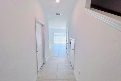 Townhouse in Kissimmee, Florida 3 bedrooms, 127.55 sq.m. № 1385445 - photo 4