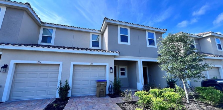 Townhouse in Kissimmee, Florida 3 bedrooms, 127.55 sq.m. № 1385445