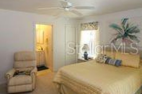 House in North Port, Florida 3 bedrooms, 119.38 sq.m. № 1385519 - photo 27