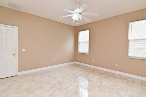 House in Orlando, Florida 3 bedrooms, 173.08 sq.m. № 1385517 - photo 16