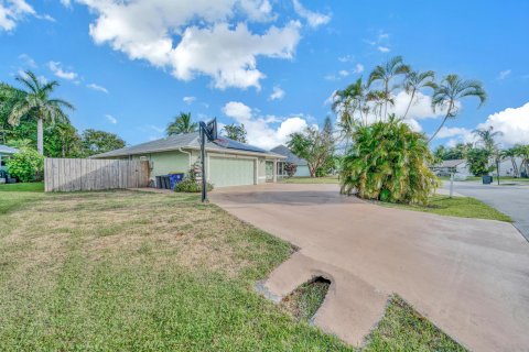 Villa ou maison à vendre à Jensen Beach, Floride: 5 chambres, 189.52 m2 № 1160839 - photo 7