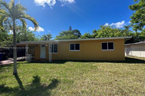 Villa ou maison à vendre à Fort Lauderdale, Floride: 3 chambres, 101.45 m2 № 1240810 - photo 3