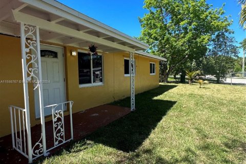 Villa ou maison à vendre à Fort Lauderdale, Floride: 3 chambres, 101.45 m2 № 1240810 - photo 7