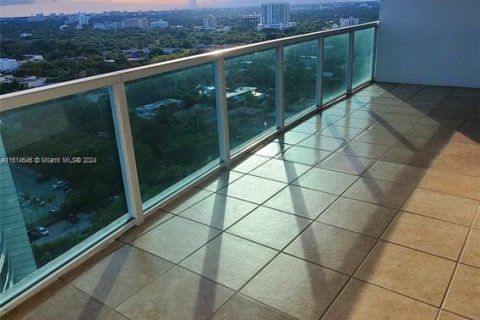 Condominio en venta en Miami, Florida, 1 dormitorio, 73.49 m2 № 1236694 - foto 13